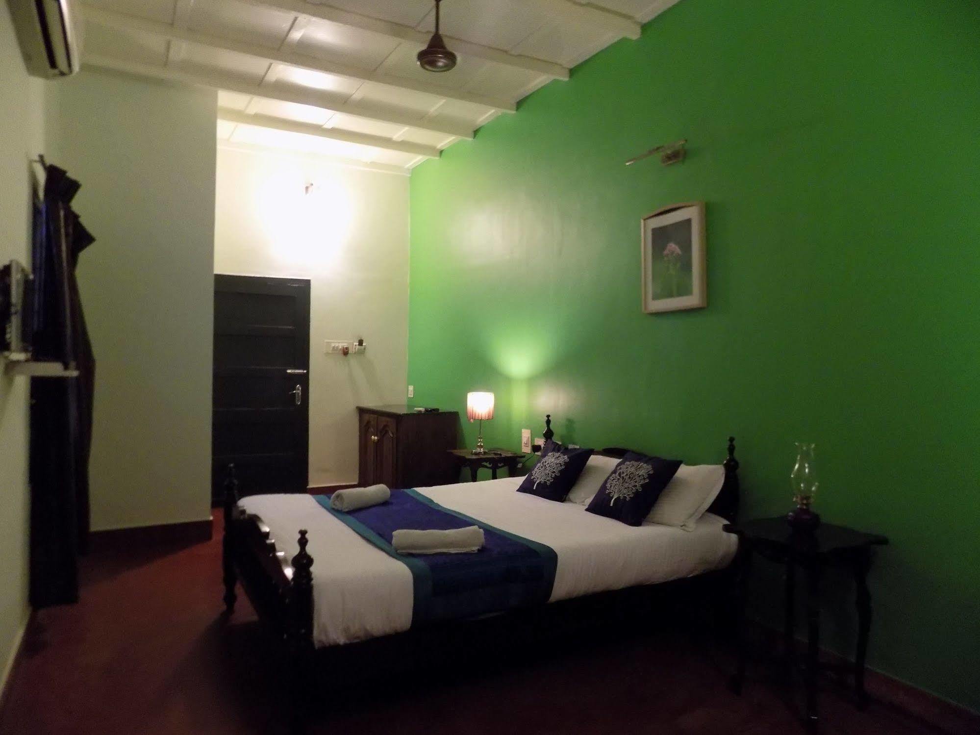 Elphinstone Residency Bed & Breakfast Kochi Dış mekan fotoğraf